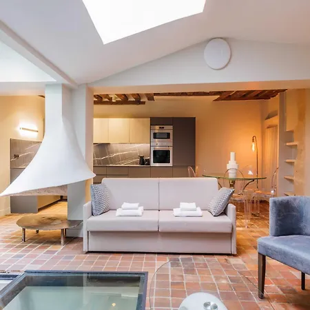Unique - Marais - Mobility Lease Apartment *